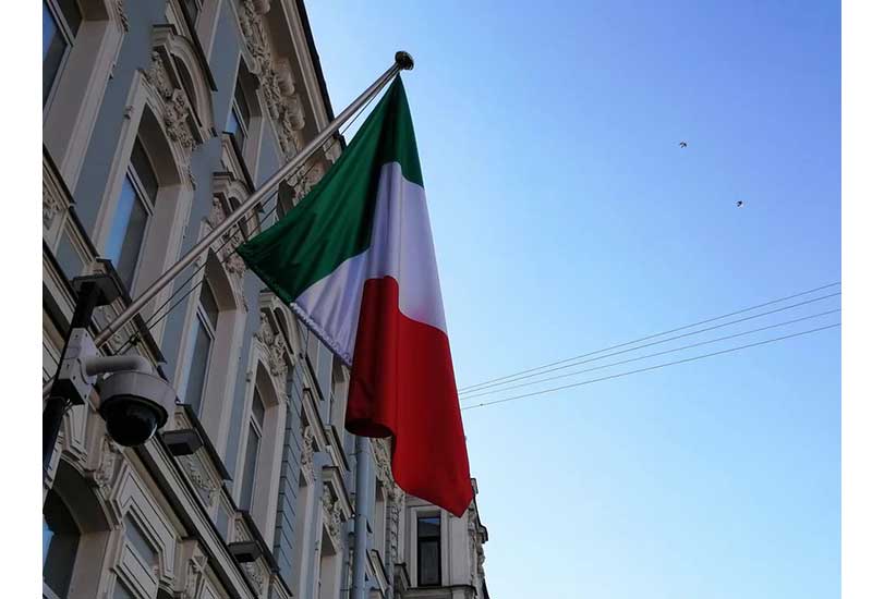 مكتب ترجمة معتمدة السفارة الإيطالية